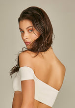 Load image into Gallery viewer, Image 02: Empress Top Top Biquini Suzy Textura Flat Off White