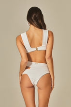 Load image into Gallery viewer, Model Back: Empress Bottom Bottom Hoop Sloane White Tweed Texture