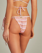 Load image into Gallery viewer, Image 04: Empress Bottom Bottom Bikini Danielle Pink Chevron