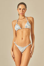 Load image into Gallery viewer, Model Front: Empress Set Set Sereia Monaco
