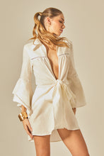 Load image into Gallery viewer, Image 02: Empress Shirtdress Offwhite Camisa Claire
