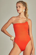 Load image into Gallery viewer, Monte Carlo Body Coral Red Luxor
