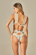 Load image into Gallery viewer, Sloane Rose Print

