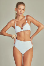 Load image into Gallery viewer, Top Bikini Antigua White
