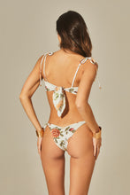 Load image into Gallery viewer, Top Lavinha Rose Print
